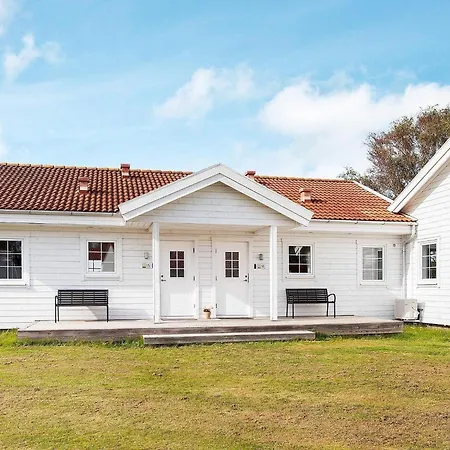 Inviting Island Getaway In Laeso