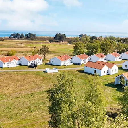 Vakantiehuis Inviting Island Getaway In Laeso