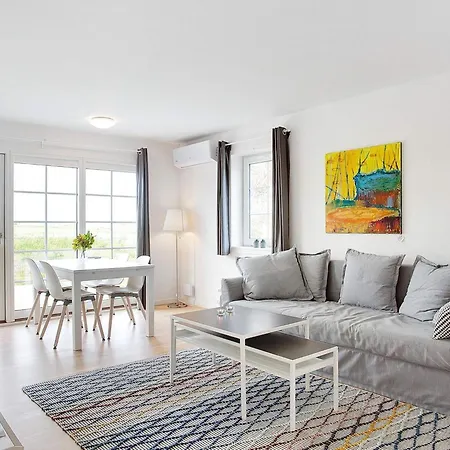 Vakantiehuis Inviting Island Getaway In